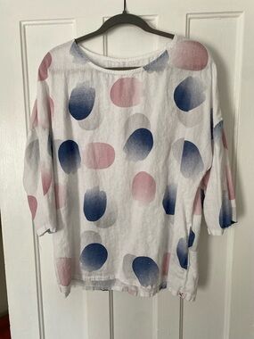 Relaxed White Linen Top with Pink and Blue Dot Print